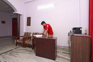 Hotel O Nilanjan Guest house - Gomti Nagar - 0