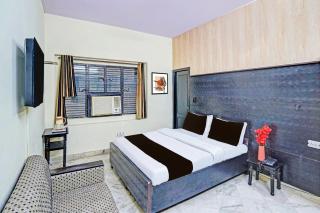 Super Collection O Mathura Near Railway Station - Mathura - 9