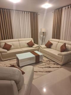 5-star Luxury House at Pitakotte - 5