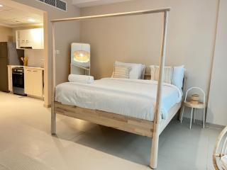 Cozy Boho Studio by the Beach Pacific Al Marjan Island - 6