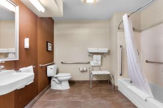 Comfort Suites - Clovis - 3