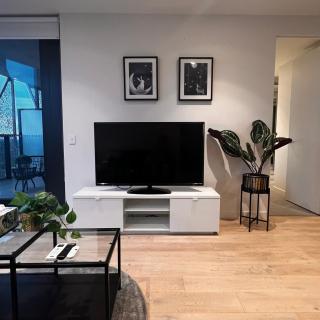 CBD Realm Stylish 2B2B with Parking - Adelaide - 8