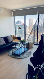 CBD Realm Stylish 2B2B with Parking - Adelaide - 9
