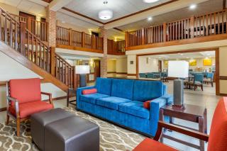 Comfort Inn & Suites - Milford - 6