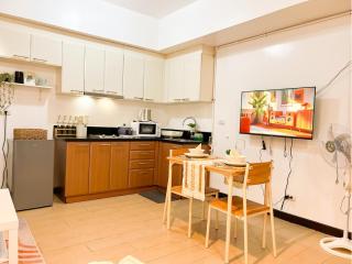 Stylish Stay Beside Venice Mall BGC #vlrtc27c_2 - Manila - 1