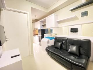 Best Choice 1BR Apartment at Parahyangan Residence By Travelio - 4