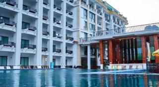 Thavisouk Riverside Hotel - Vang Vieng - 3