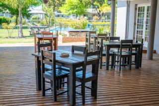 Pine Lodge George - 2