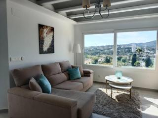 Stunning 5-Bedroom Villa in El Rafalet with Private Pool and Panoramic Views - - 5