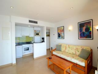 Apartment in Estartit with Beachfront Views - L'Estartit - 9