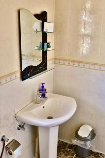 Room in Bungalow - Golden Palm Oasis - Royal Palm Suite - Fulayj al Mashāʼikh - 7