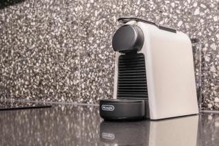 Stylish studio apartment opposite Carlton Gardens - 4