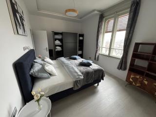 Chain Bridge Apartman - Boedapest - 9