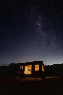 Off-Grid Cabin Nestled in Nature - Pet Friendly - Ottessa - - 5