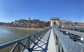 Chain Bridge Apartman - 0
