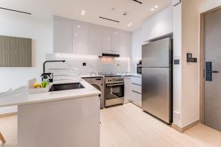 Close Proximity to Leisure Areas and City View 1BR, Binghatti Corner, Jumeirah Village Circle by Deluxe Holiday Homes - 6