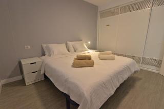 Large modern apartment with terrace & heated pool - Arona - 3