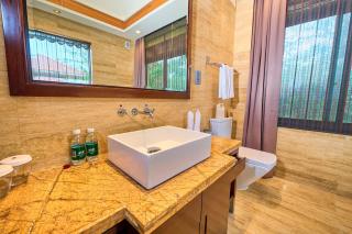 Grand Metropark Villa Resort Sanya Yalong Bay - Beach shuttle and Singer performance - Sanya - 4