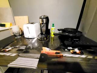 Comfortable Modern Double Rooms - Hull - 1