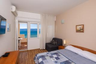 Diamond Beachfront Apartments - Duće - 1