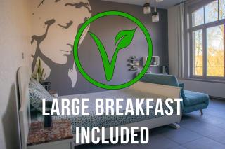 PLANT BASED b&b central Bruges - Brujas - 0