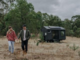 Remote Off-Grid Cabin in the Wilderness - Jude - - 0