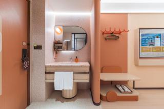 Orange Hotel Shanghai Lingang New City Wanda Plaza - Shanghai - 1
