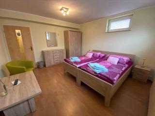Pension und Ferienwohnung Kristen Am Denkmal Süptitzer Höhen - - 5