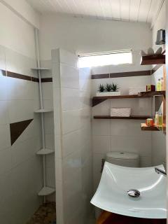 Bungalow confortable à Sainte-Rose avec jardin privé_222 - Sainte-Rose - 3