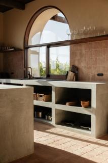 Clay - Rare Earth Retreats - 8