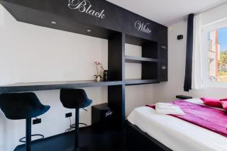 Suite Black and White - 6