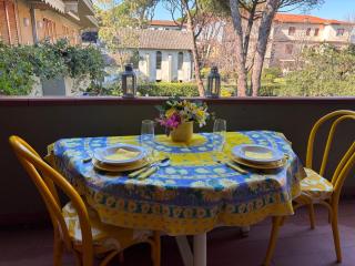 Sea and Mountains Apartment - Marina di Massa - 4