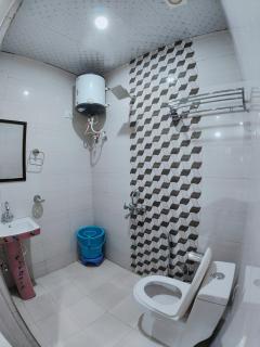 Golden Oak home stay - Rājpur - 6