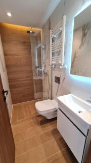 Jasmin Ain Zaghouane - 1