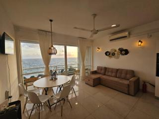 Tropical Accommodations - Kandana - 1