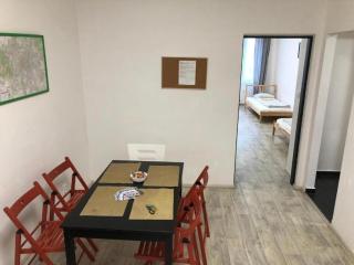 Apartmans for 2 or 6 peoples 12 min by walk from the center - Brno - 1