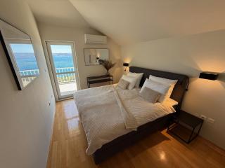 Werz Sea View Apartment - 5