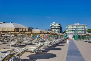 Hotel Gambrinus - Cervia - 9