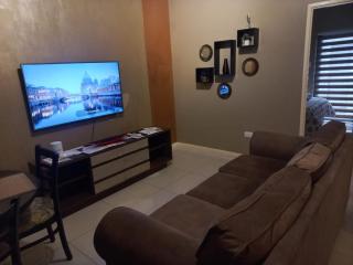 UrbanParkezstay i008 - Durban - 0
