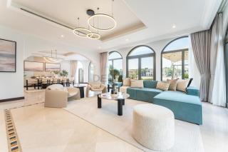 Beachfront 6BR and Assistant's Room Villa with Private Pool, Palm Villa, Palm Jumeirah by Deluxe Holiday Homes - 2