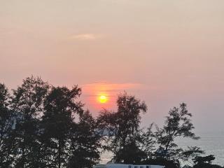 Patong Tower Apartment Family Room Sea View 6 Floor - 1