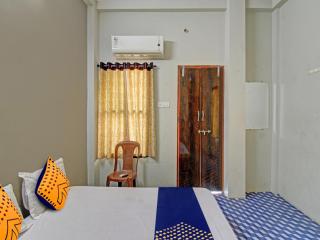 Hotel O G.K Lodging and Guest House - 4