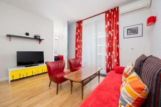 Leszczyńska American Retro Apartment with Balcony Warsaw's Powiśle by Noclegi Renters - Warsaw - 8