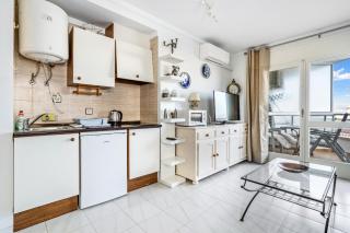 WELCS APARTAMENTO 226 EMP frente al Canal - 4