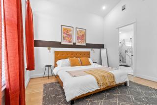 Cozy 3BD - Backyard, BBQ & Movie Room - Near DT - Houston - 9