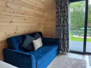 Benone Getaways - Derry - 4