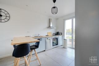 Maison familiale 4 chambres avec jardin et parking - Esvres - 4