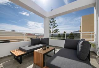 Nikos Home - shared pool - 1 km from the beach - 5