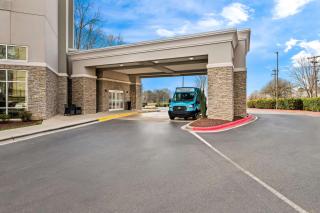 Hampton Inn & Suites Charlotte-Airport - Charlotte - 1