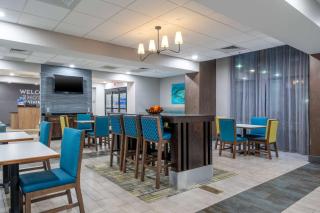 Hampton Inn Dahlgren - 7